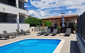 Villa Apartment Aa 2